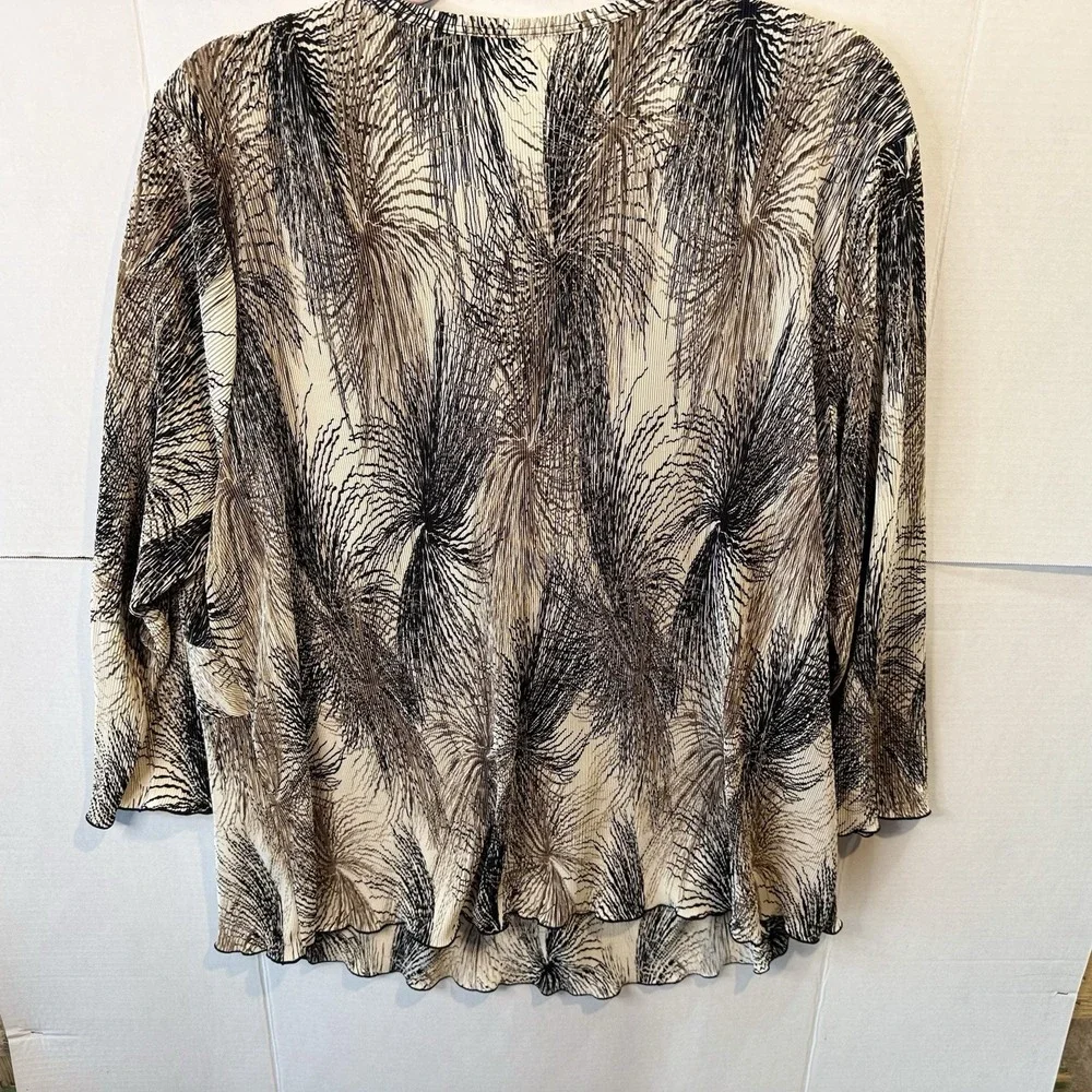DressBarn Y2K Women's Plus 18/20 Black Gold Crinkle Top Asymmetrical Stretch - Picture 7 of 9